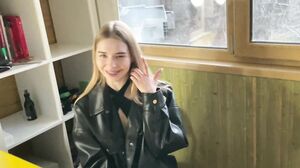 CaliforniaBabe - Helped My Stepsister To Find Coffee Cr