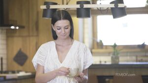 FemJoy - Simone - Erotic