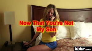 Milf got her tight cunt explored