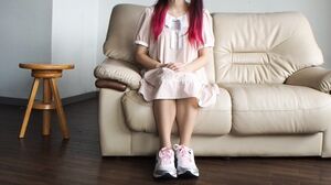 481ACZ-096 I let a girl I talked to on the street wear