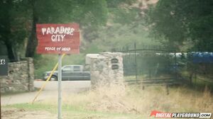 Hope Howell - Paradise City Scene 2