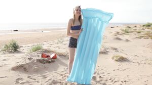 AmourAngels - Small Trip 2