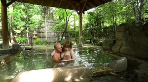 508HYK-071 Lovey-dovey DQN couple takes a personal phot