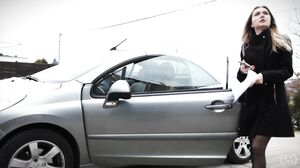 Victoria Puppy Big - Black - Surprise - StaffSelection