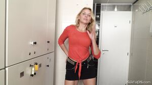 Alla Peek - Peek and Play