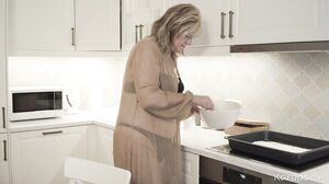 Jane Fox - BBW Baker