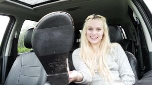 Maggie Worship Her Own Stinky Feet