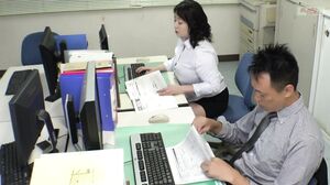 404DHT-0682 Plump busty wife in her 50’s is covered in