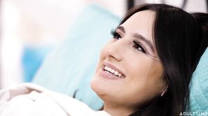 Eliza Ibarra Gizelle Blanco - Playing Hooky