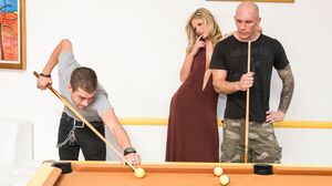 Scarlet Red - Cream Filled Cracks #02