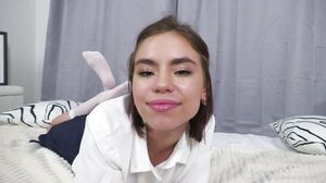 Hard Anal for 18yo Anita Snow with Body Weight of Only