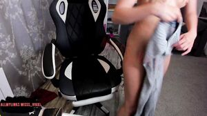 misss_vikkia - I Got Excited in My Room and Didn't Stop