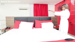 Melissa Pitanga - Ramon Monstercock Consertando Ar Cond