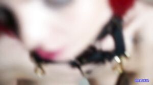 AmyStarr - Spontaner Öliger Blowjob