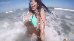 Katrina Moreno - Dunes have eyes