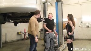 MMVFilms - Eva Shwarz - Evas Garage Anal