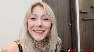 Nayomi Sharp - Giving a Blowjob Before Tattooing hersel