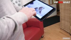 VIP Sex Vault - EXPOSED CASTING - (c& David Perry) Big