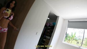 SOLA EN CASA CON MI HERMANASTRO