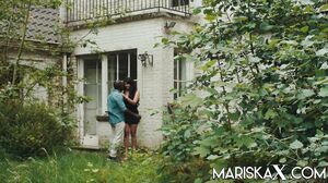 Mariska x - Mariska fucked outdoor by BBC