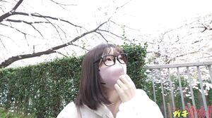 484SDGN-028 Super erotic with a naive look! I’m really