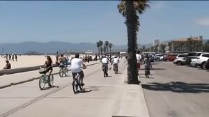 Tracey Sweet - Wait A Minute