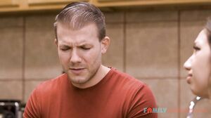 Kimora Quin - FamilyHookups