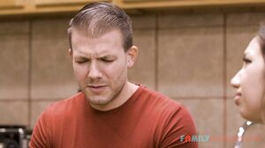 FamilyHookups - Kimora Quin