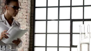 Henessy - The Experiment