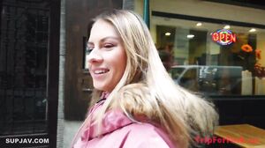 Dating a blonde Romanian beauty and flirting sex, I hav