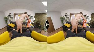 Sofia Lee - How Do I Look? in 4K