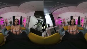 Sofia Lee - Game Time in 4K