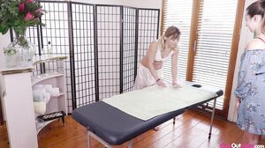 GirlsOutWest - Alicia Stella Linger Longer