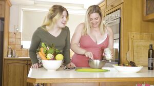 GirlsOutWest - Bomba Deluxe Katie Gee Cuisine