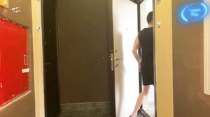 Sweetie_Ray - Sucked My Friend's Neighbor While She Was