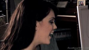 Chastity Lynn, Evelyn Lin - Lesbian Truth Or Dare 6