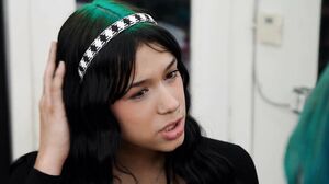 Mandy Waters - Horny Hairdresser Seduces Boyfriend in HD