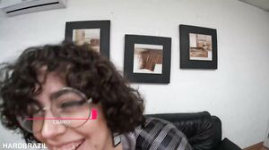 Ariane Kimiko - Cuzuda Dentinho Torto Dando O Cu