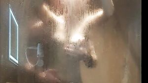 Brown-eyeds - Hot Shower Sex Part 1