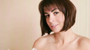 AliceKellyXXX - 18 Y.O. Shows Her Natural Tits and Wet