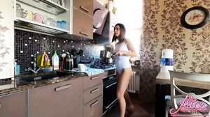 AliceKellyXXX - Brunette Blowjob Dick, Pussy Licking an