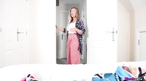 WankItNow - Beth Dreamy Wank