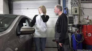 Oldgoesyoung - Frances