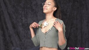 GirlsOutWest - Mallory Flowers Diy 2