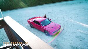 Life Selector - Pool party BJ pro Cherry is open to fan