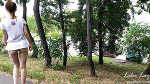 Lilee Lay - Walking in the city without a skirt