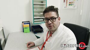 Lullu Gun, Lilli Vanilli - Dr. Lust Dirty Fingers In Young Wholes