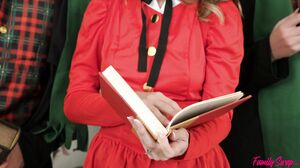 Anya Olsen, Xxlayna Marie - Youll Shoot Your Eye Out - S8:E6