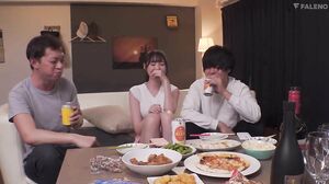 FSDSS-274 Drinking At Home Reverse NTR My Best Friend, Kanojo, Plays With Me Who Erects Immediately And Ejaculates Continuously At The Stakeout Woman On Top Posture