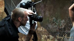 Chloe's Column - The Celebrity Agent